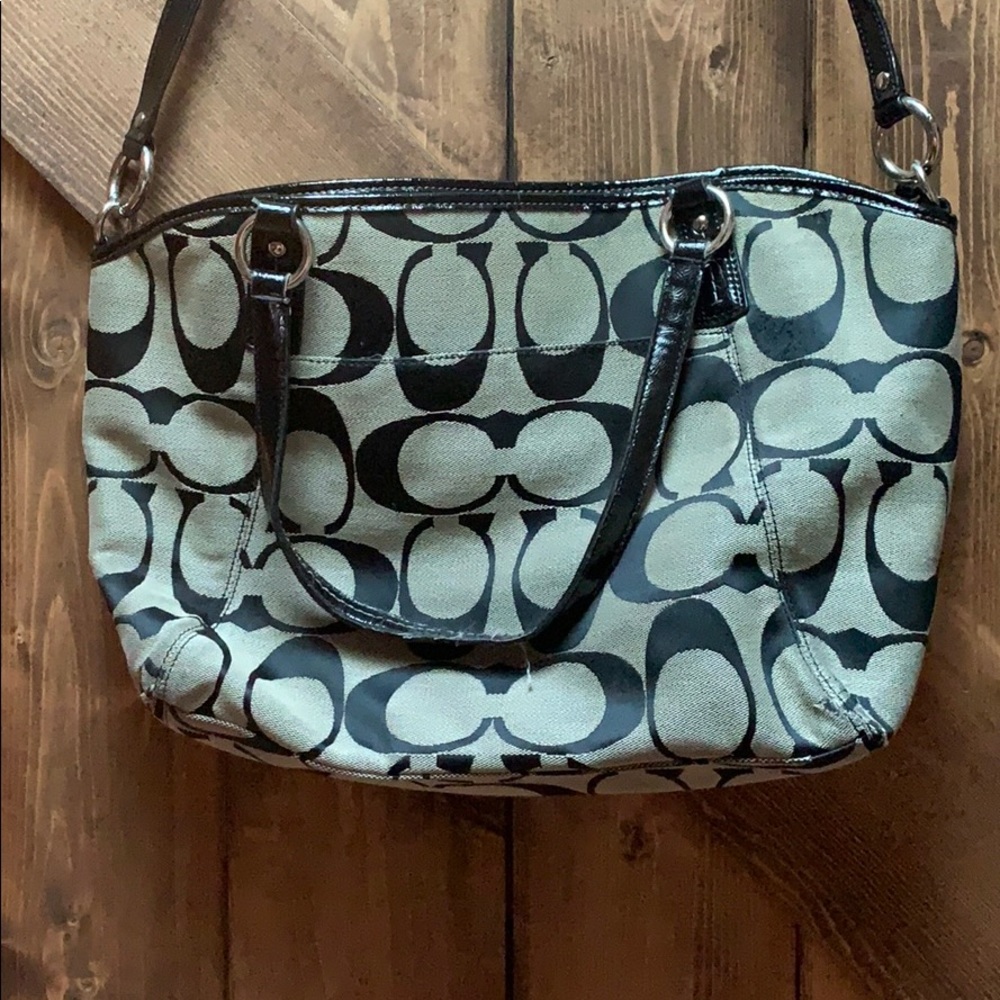 Authentic Coach Purse - Picture 2 of 8
